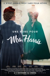 Une robe pour Mrs Harris (2022)